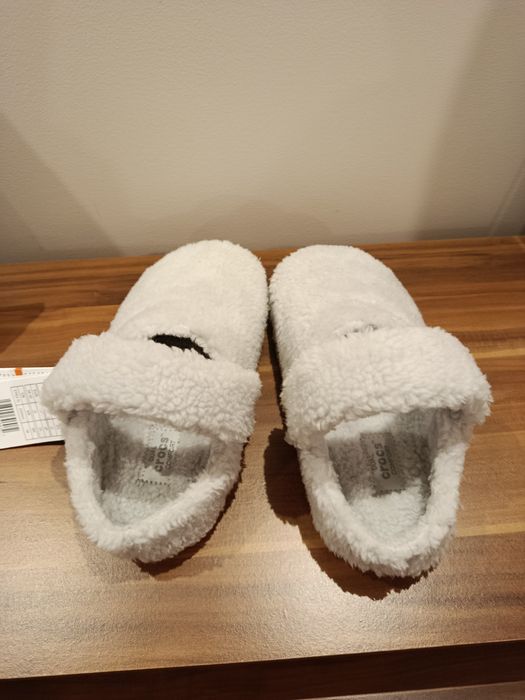 Crocs tamanho 34-35