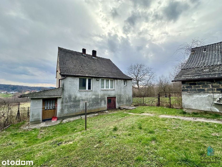 Dom z działką na sprzedaż | Brzeźnica |
