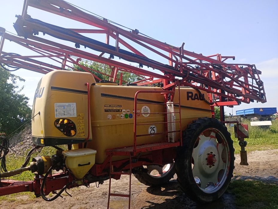 Rau kverneland opryskiwacz 27 m 3500 ltr