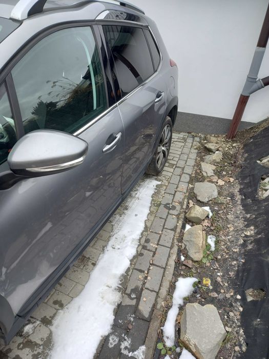 Peugeot 2008 1,5d 2019 rok