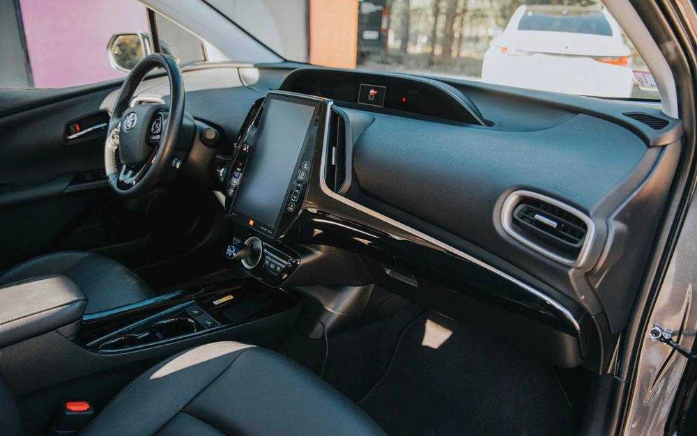 2021 Toyota Prius 1.8 Hybrid