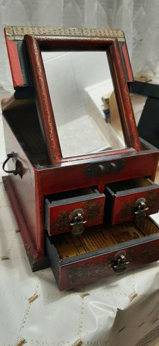 Скринька шкатулка