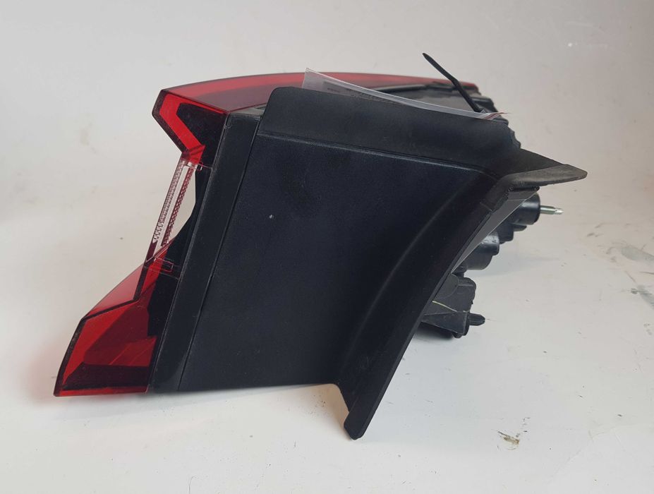 Lampa tył lewa Renault Megane IV HB 2018r.