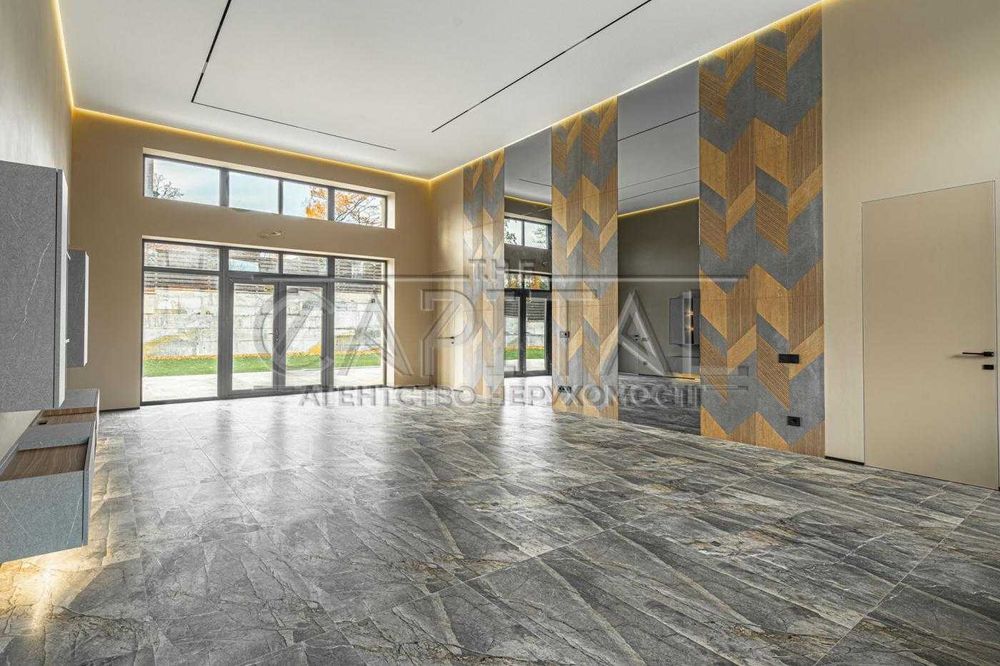 Продаж будинку в закритому котеджному містечку, Лісники.