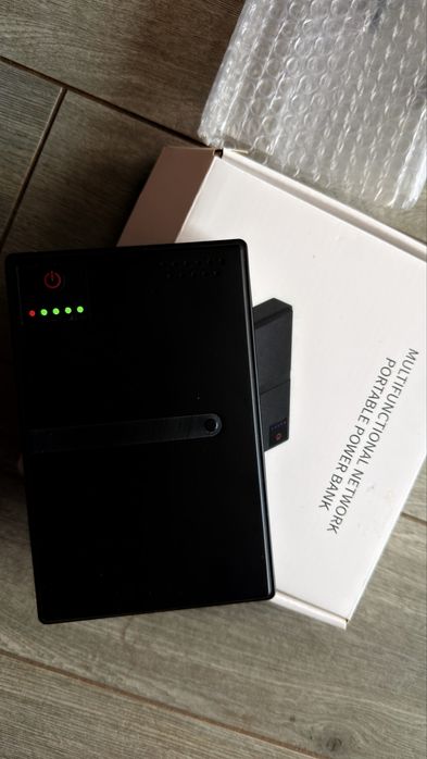UPS 9 , 12  Вольт 10400mAh