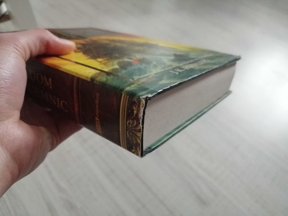 Książka "Dom tajemnic"