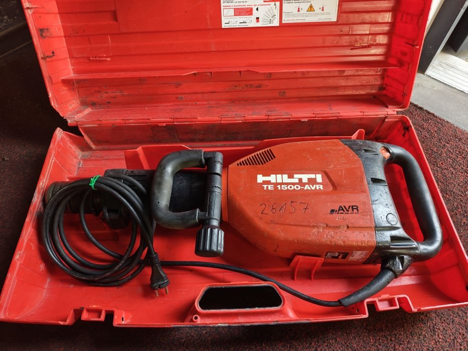 Młot wyburzeniowy HILTI TE 1500 AVR