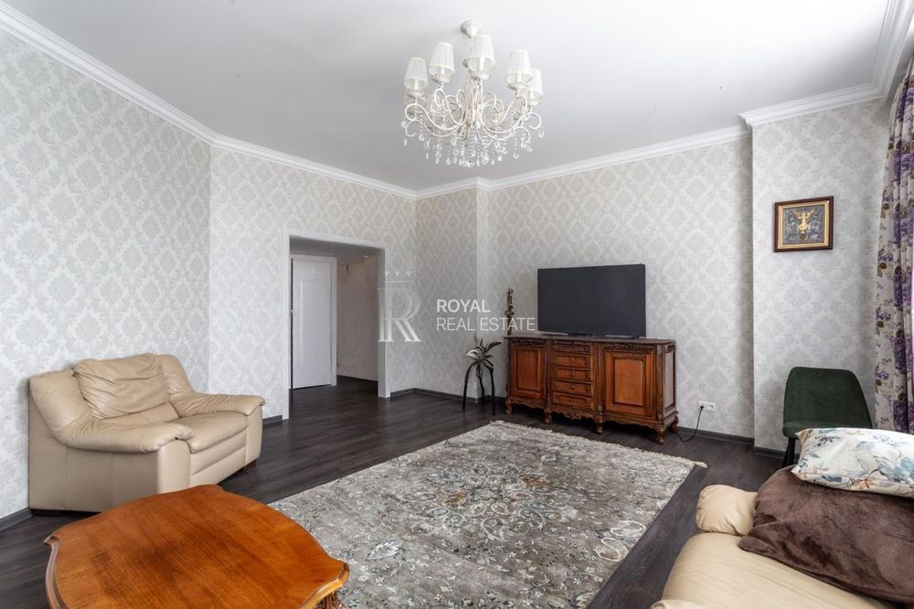 Продаж Квартири 3к 130м2 ЖК Панорама на Печерську Укриття Генератор