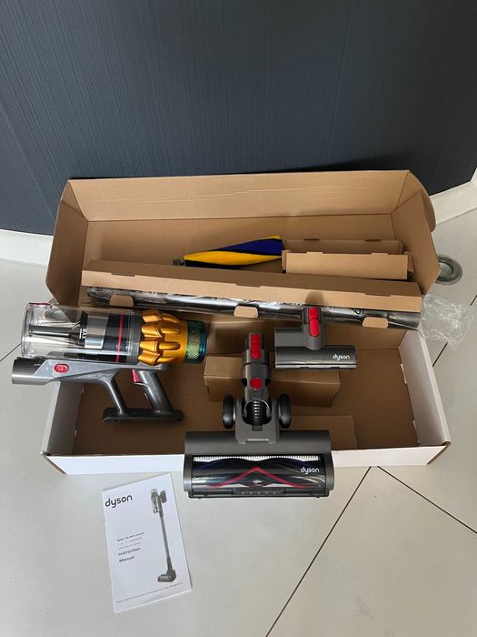 Dyson v15 Detect Absolute Nowy