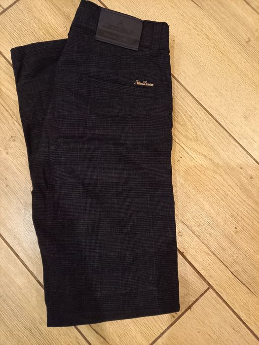 Spodnie młodzieżowe