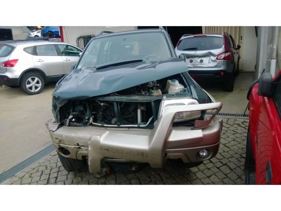 Suzuki Grand Vitara 2.0 TD 2001 para peças