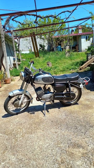 Motorizada Famel GT 25 Guia, Ilha E Mata Mourisca • OLX.pt