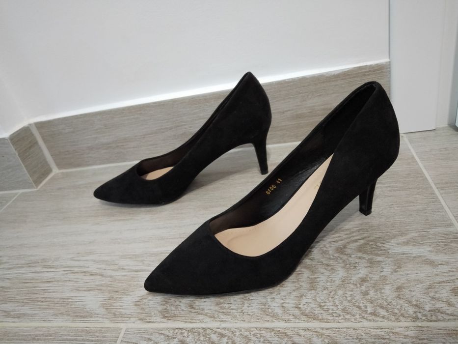Buty szpilki 40 nowe czarne zamsz