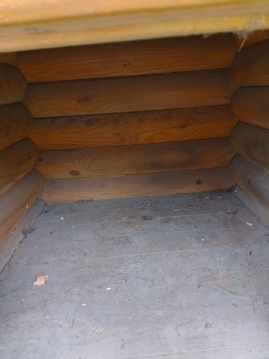 Продам будку для собак