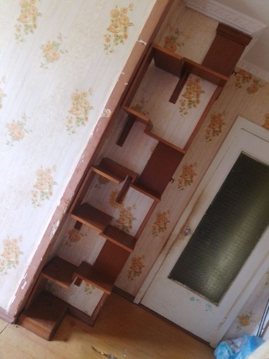 Полиця дубова, добротна . 51*35*210