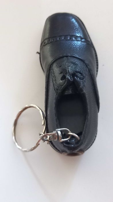 Зажигалка газовая.