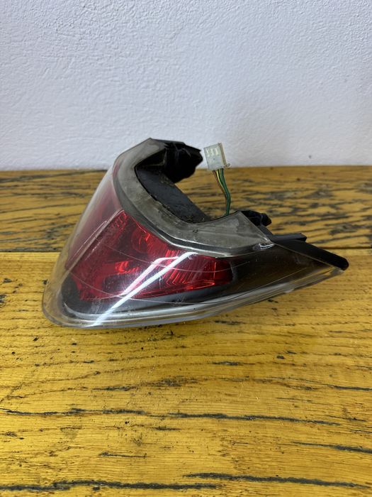 Lampa tył tylna Honda CBR 125 JC34 JC39