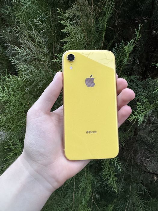 Iphone Xr 128Gb yellow жовтий чорний айфон 11