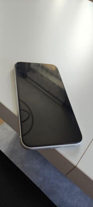 Iphone 11 128gb.