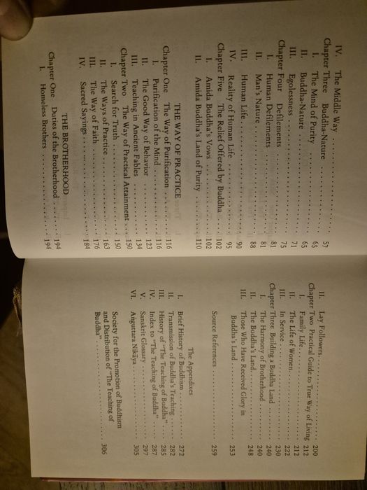 Ksiazka po angielsku w twardej oprawie The teaching of Budda. Jak nowa.