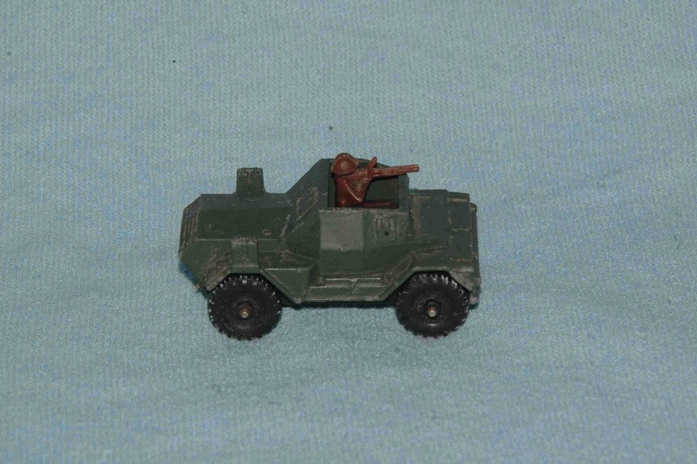 Corgi juniors Daimler gun