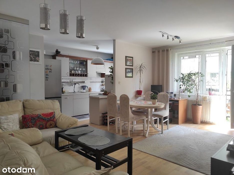 przestronne 3 pokojowe/balkon/komórka