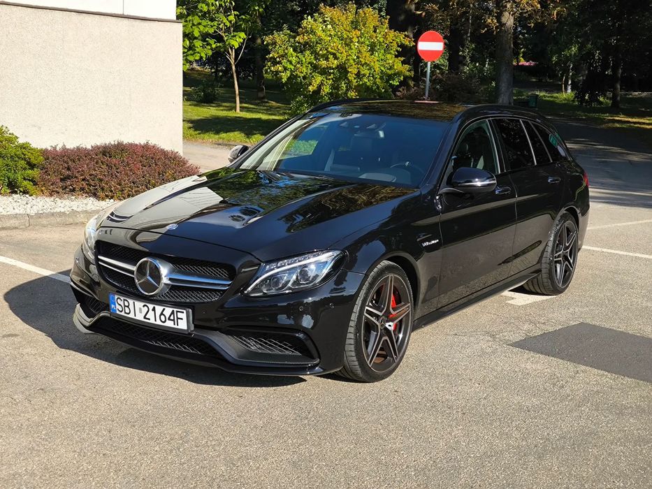 Mercedes-Benz Klasa C W205 C63S AMG - Carbon pakiet, Multibeam, Bezwypadkowy