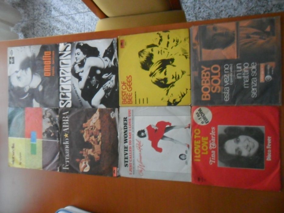 Vinil Discos Singles vendo coleção preço mediante consulta