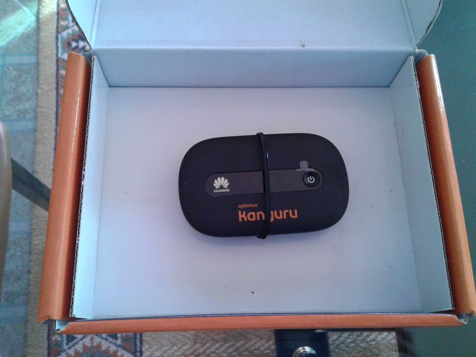 Hotspot Huawei E5220S-2 Preto, NOVO!