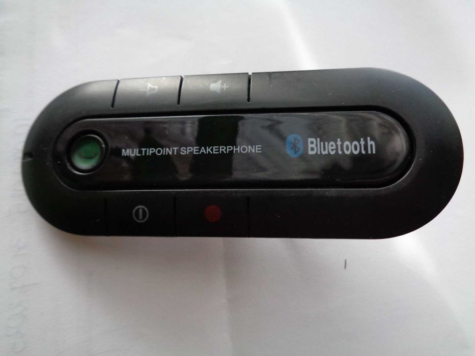 Multipoint speakerphone - zestaw głośnomówiący z funkcją Bluetooth