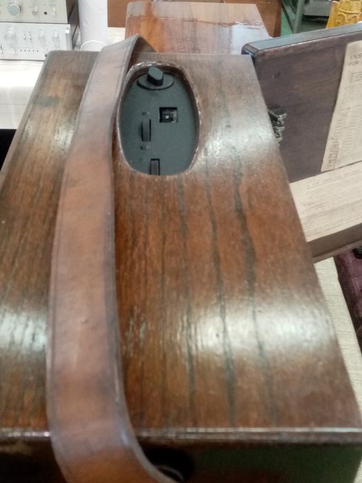 Radio antigo portátil