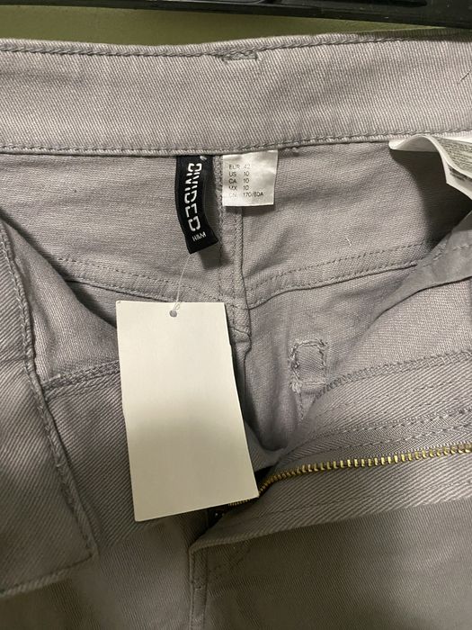 Новые джинсы H&M