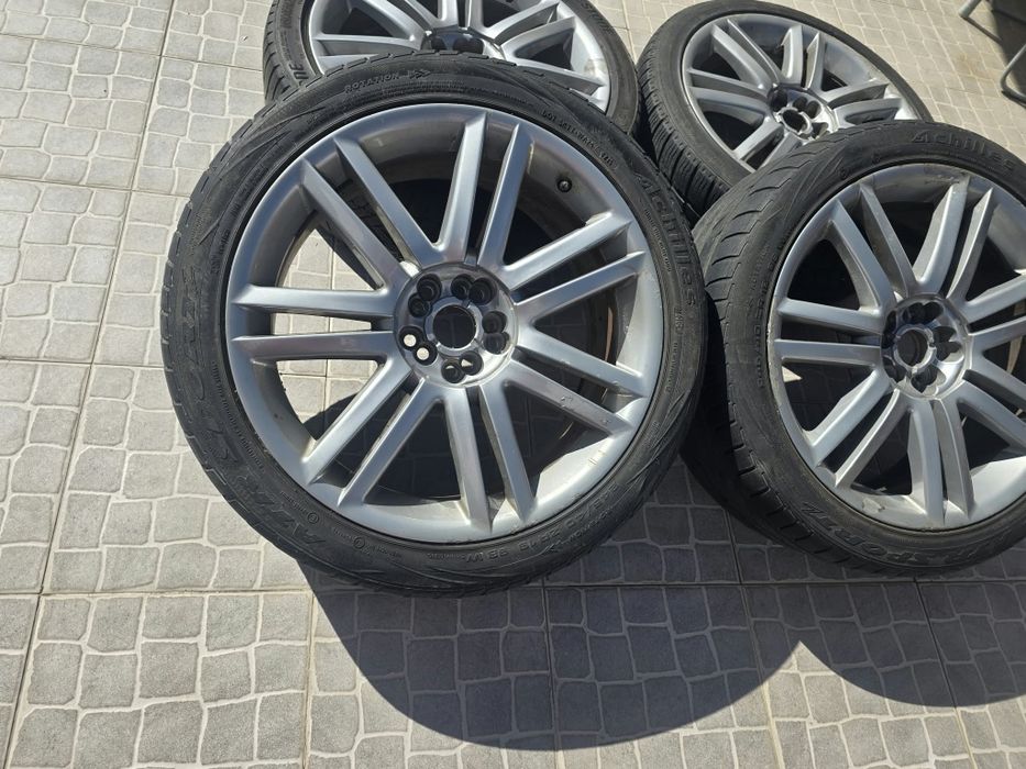 Liquidação 4 Jantes 19 Audi A8 D3 5x112 Furação Dupla Pneus Usados

Liquidação 4 Jantes 19" Audi A8 D3 4E 5x112 Furação Dupla 245/40 R19 Pneus Usados