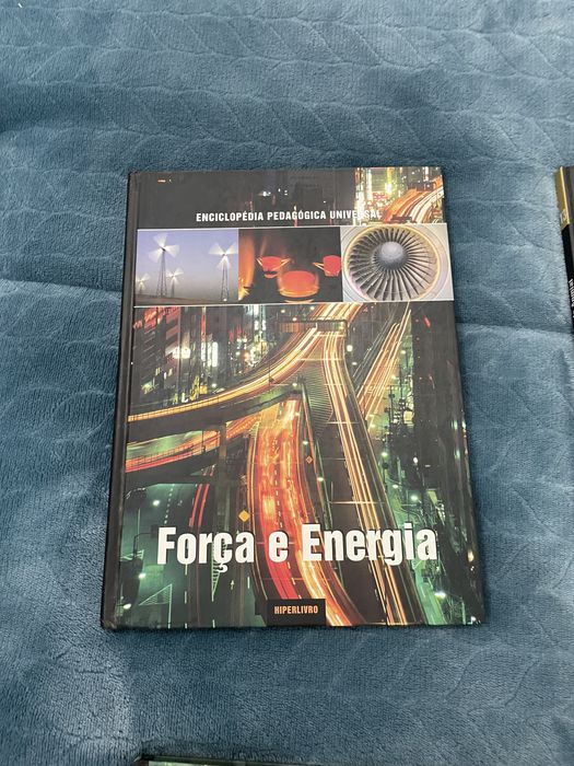 Enciclopédia Pedagógicas Universal