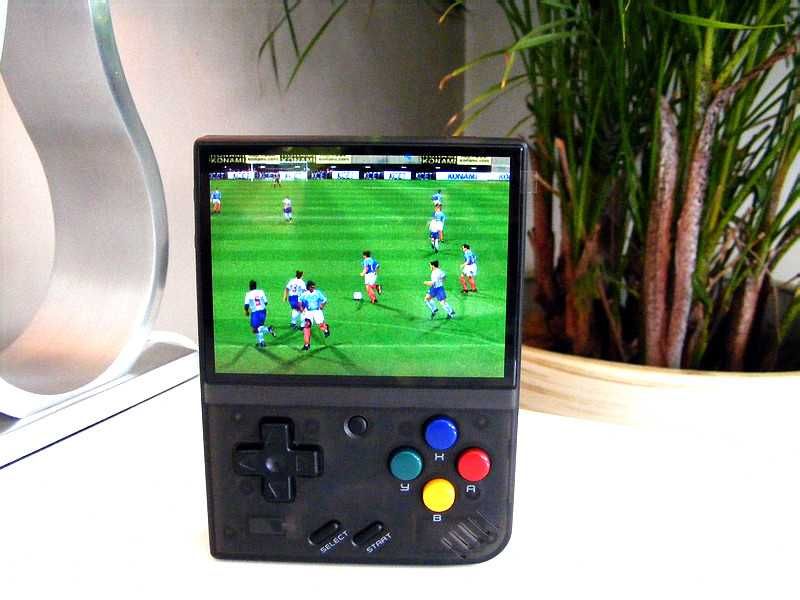 Nowa Konsola do grania (ponad 8000 gier)