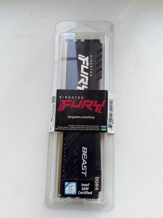 Оперативна пам’ять Kingston Fury DDR4 8 ГБ 3200 МГц
