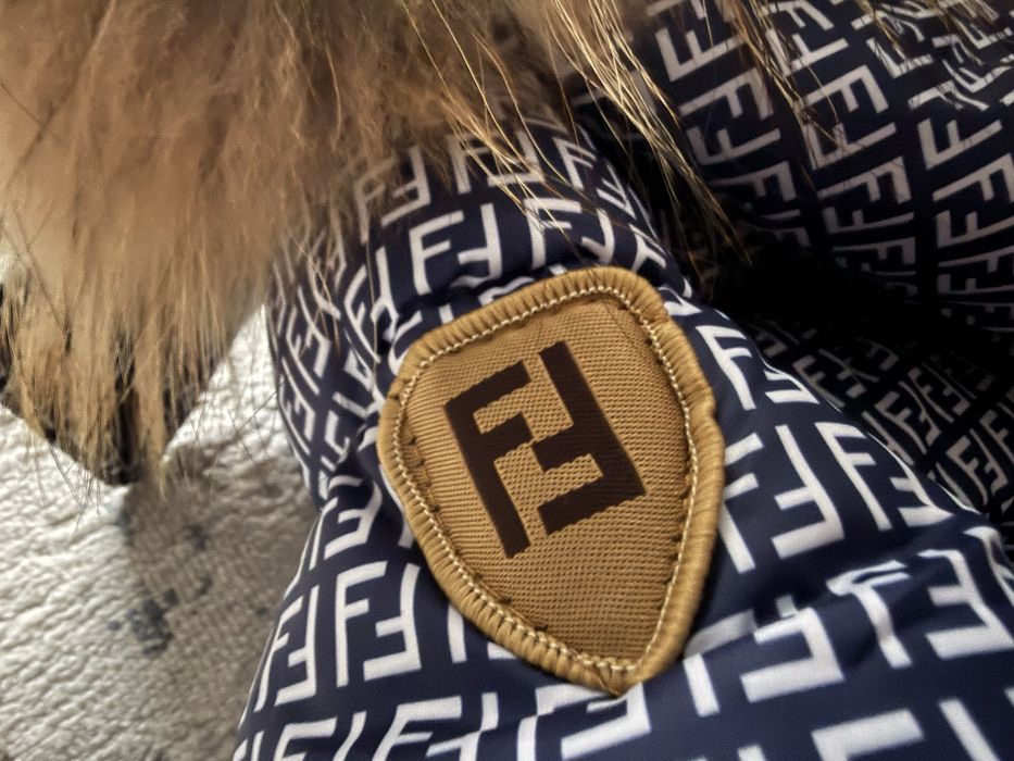 Дитяча зимова куртка пальто Fendi  116