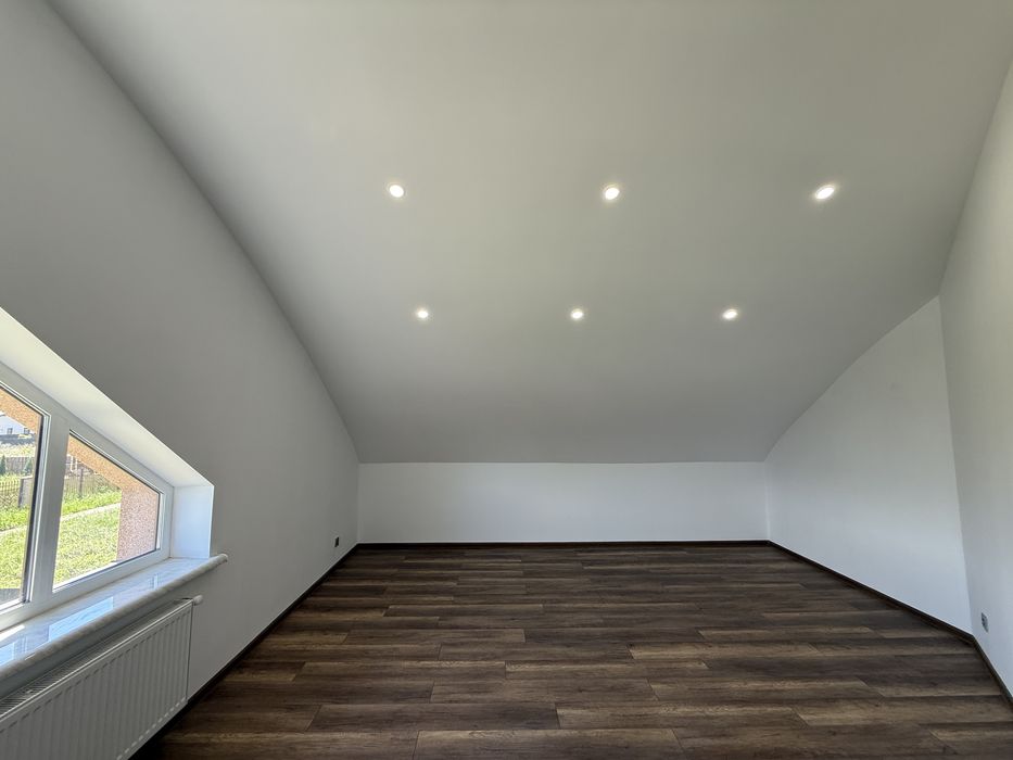 Продається будинок  з  новим Ремонтом