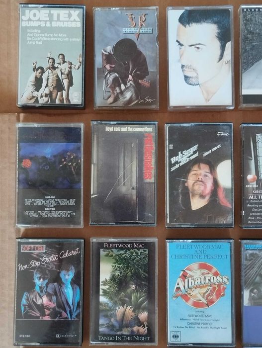 Várias Cassetes Antigas Internacionais #C04L01