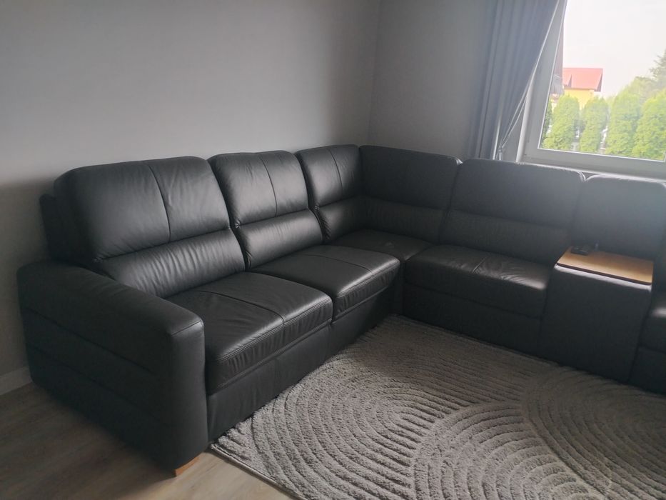 Narożnik skórzany z funkcją spania