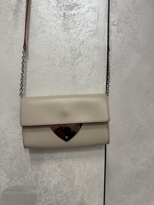 Продам сумку Coccinelle оригинал