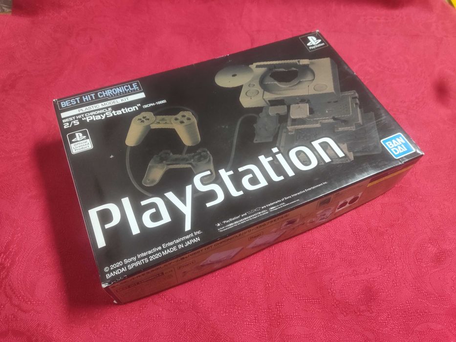 Playstation 1 (SCPH-1000)- Bandai Best Hit Chronicle 2/5 scale