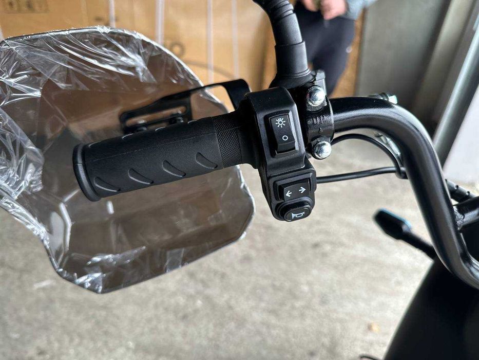 Електроскутер IDemo BRAVO