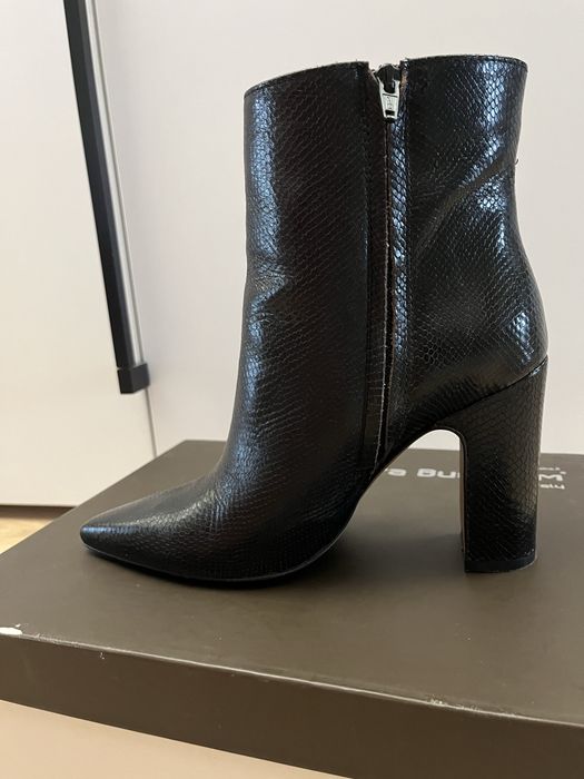Жіночі шкіряні ботильйони Laura Busi (Made in Italy) — 39 розмір
