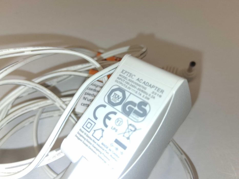 W293 Zasilacz Sieciowy Kptec K05V050070G 5V 0.7A 3.5W Ładowarka AC