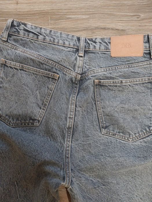 Джинси ZARA  42р. стан ідеальний