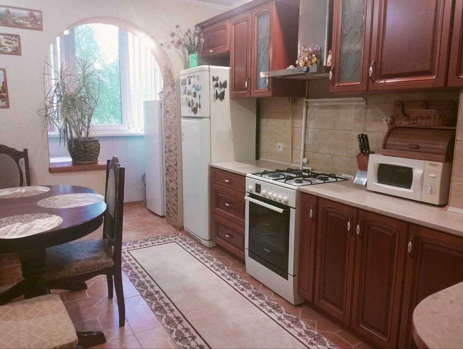 Продам 3х ком квартиру на Марсельской