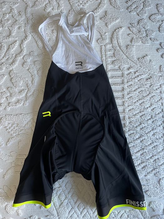 Calções de ciclismo