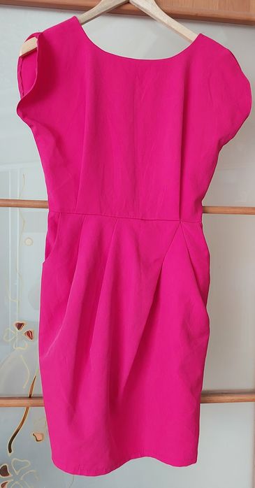 Платья, новые и б/у, отличного качества