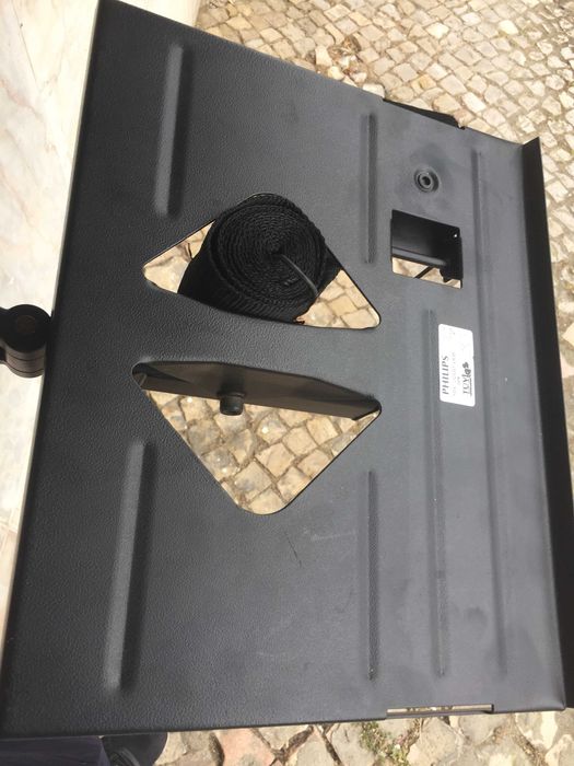 Suporte para televisão ou outros aparelhos